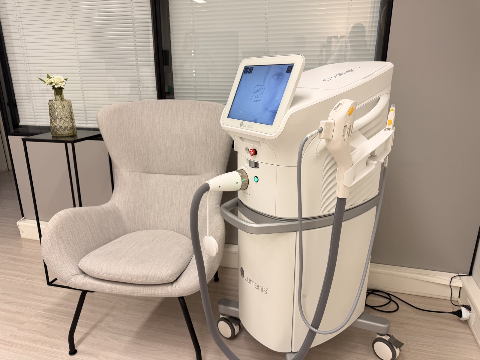 Salle de traitement IPL contre la sécheresse oculaire